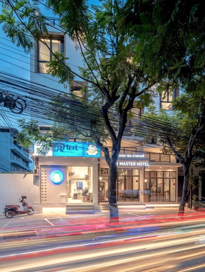 Zen Master Hotel Bangkok Exterior photo